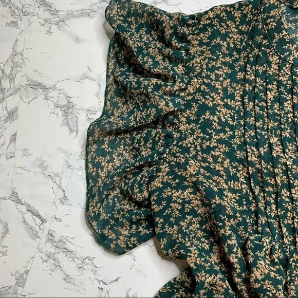 Lollys Laundry Isabel Blouse - Picture 6 of 10